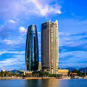 Novotel Premier River Da Nang